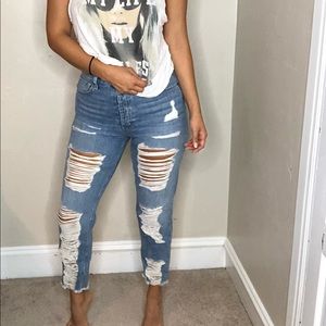 Boyfriend ripped/distressed Jeans